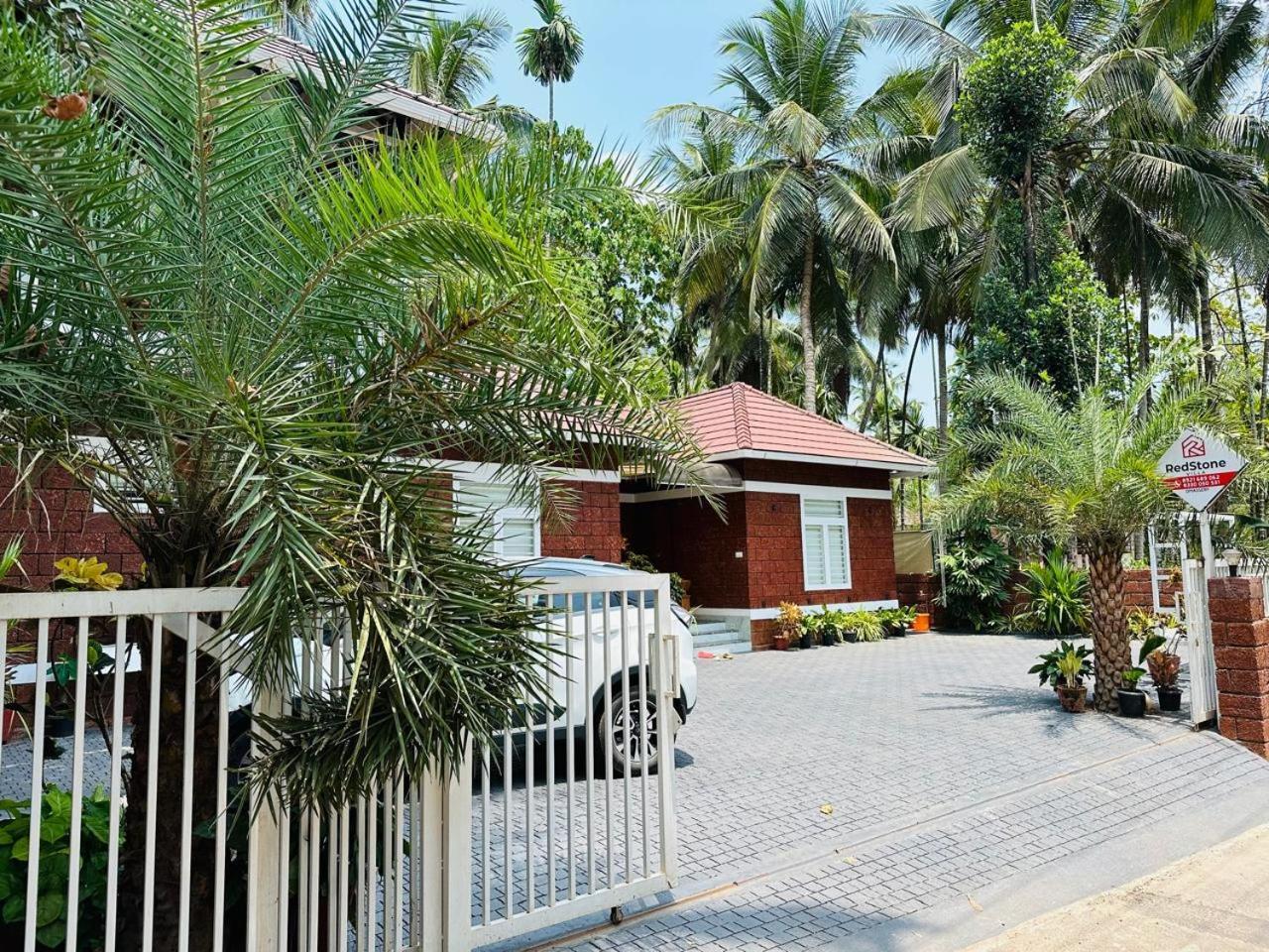 קוז'יקודה Redstone Villa מראה חיצוני תמונה